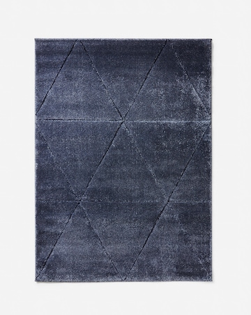 Sara Carved Triangle Rug