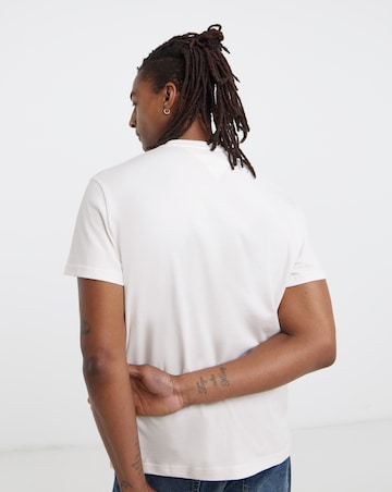 Tommy Jeans Short Sleeve Big Flag T-Shirt - White