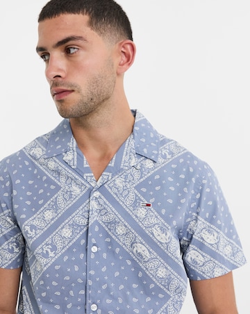 Tommy Jeans Short Sleeve Bandana Print Shirt - Blue
