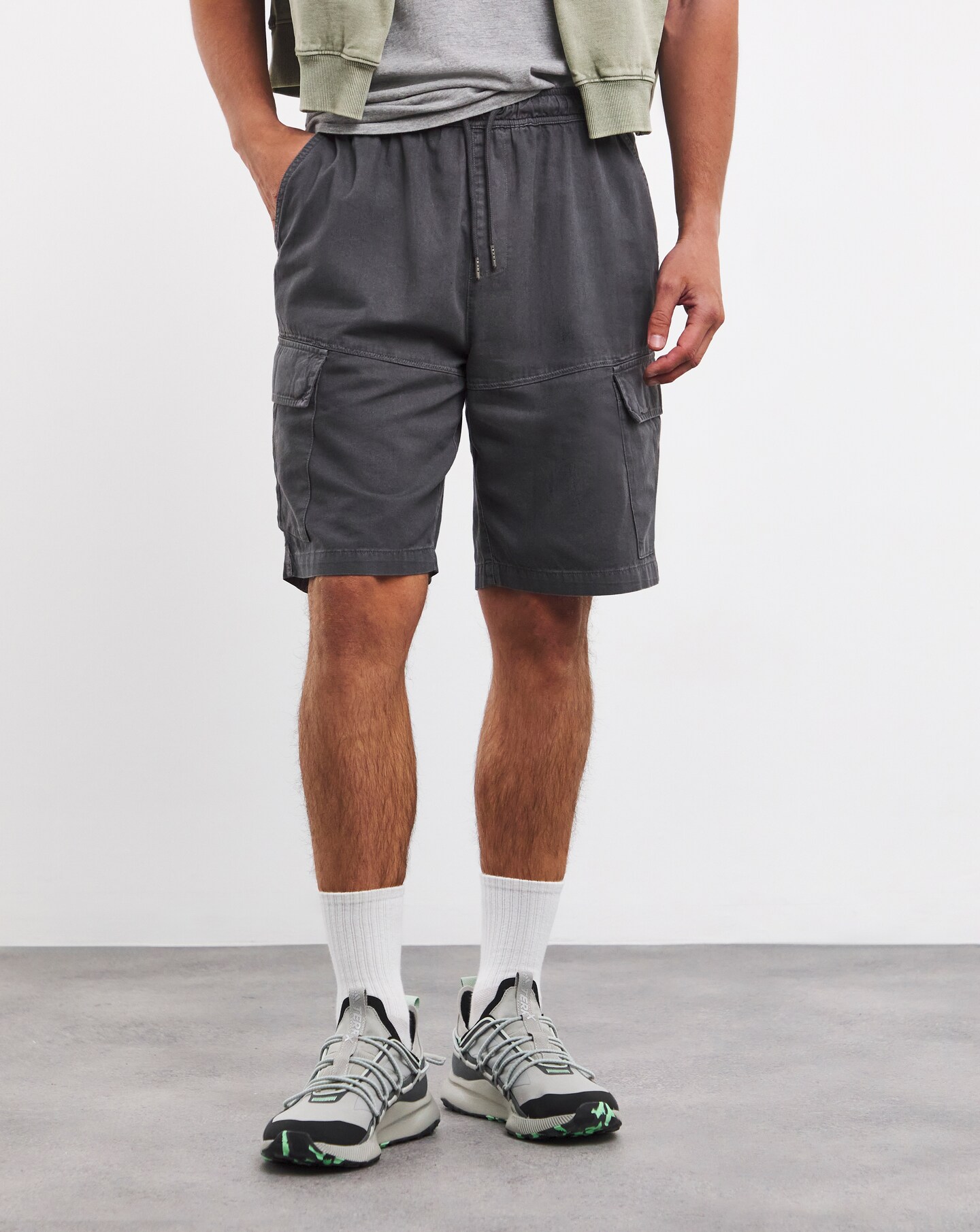 Elasticated Garment Dyed Cargo Short Jacamo