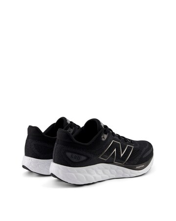 New Balance 680 Trainers