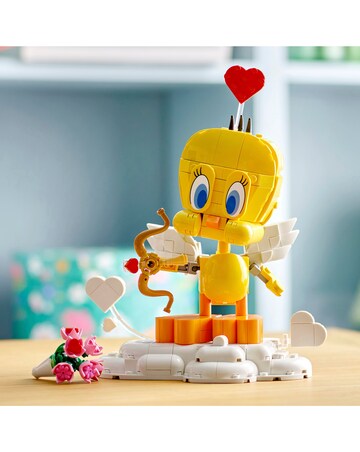 LEGO Looney Tunes Sweetheart Tweety Bird 40824
