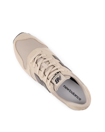 New Balance 373 Trainers