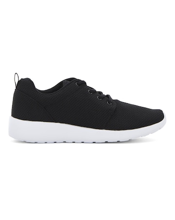 Harris Mesh Trainer Extra Wide Fit