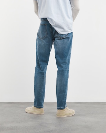 Tapered Fit Stretch Jeans Light Wash