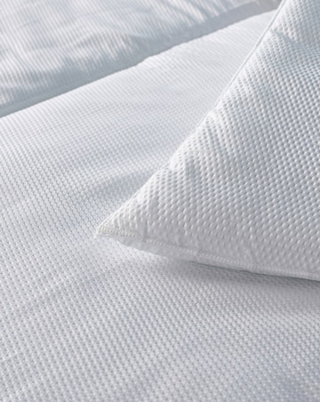 Downland Luxury Waffle 13.5 Tog Duvet