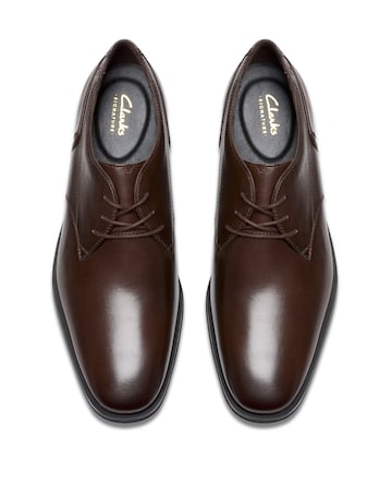 Clarks Paulton Lace Shoe - Brown