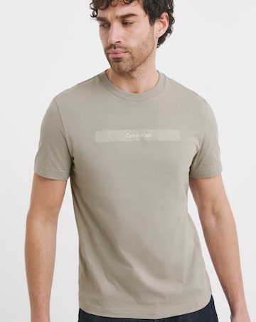 Calvin Klein Short Sleeve Structured Embroidery T-Shirt - Stone