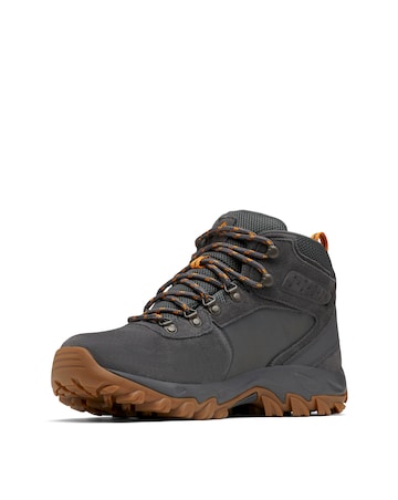 Columbia Newton Ridge Plus II Suede Waterproof Trainers
