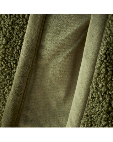 Catherine Lansfield So Soft Boucle Throw