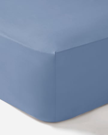 Non Iron Plain Dye Extra Deep 38cm Fitted Sheet