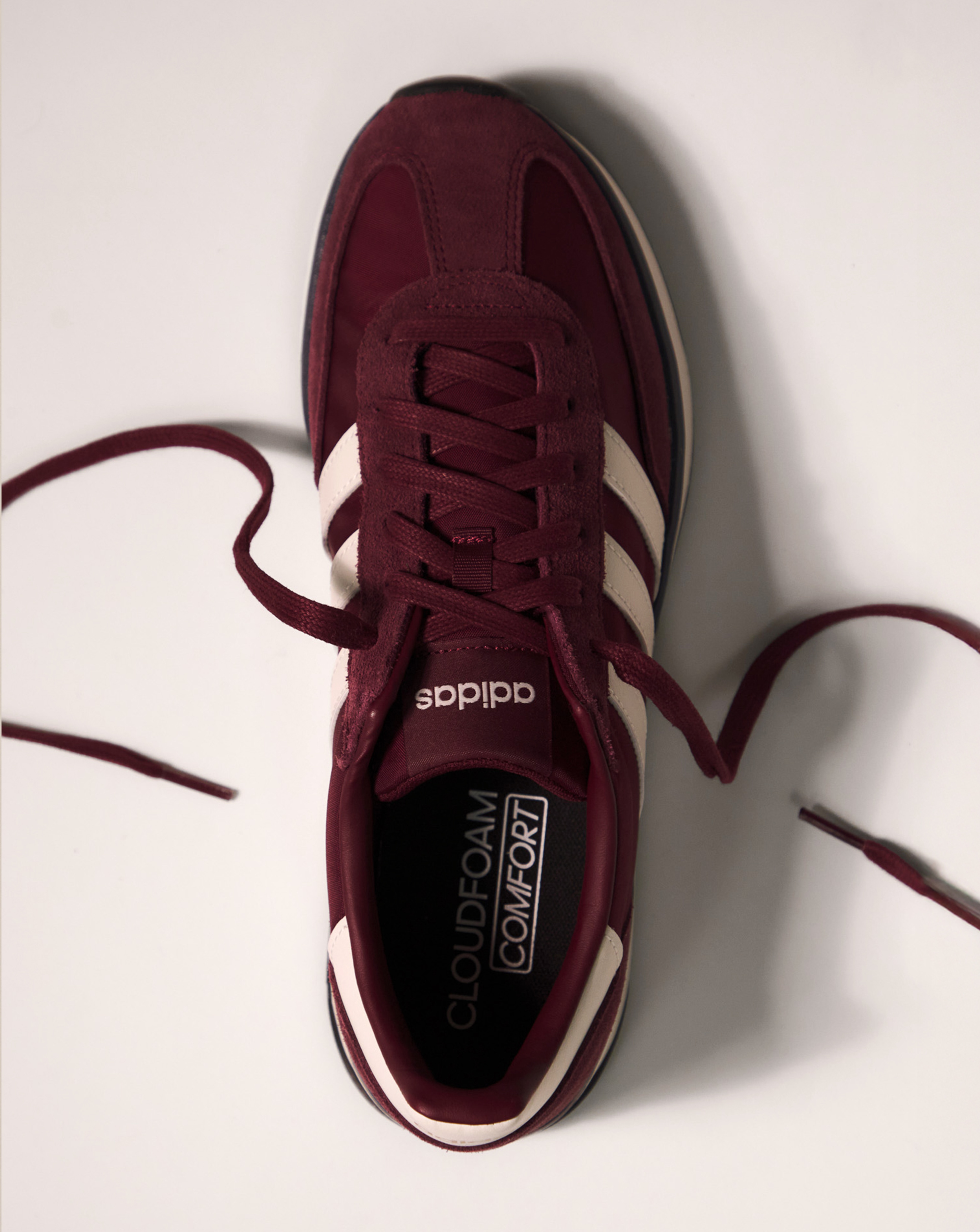 adidas VL Court 3.0 Trainers in maroon