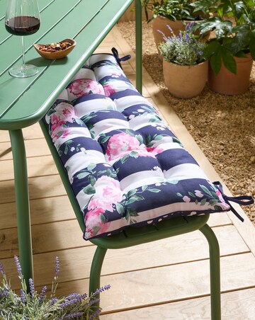 Joanna Hope Ascott Outdoor Benchpad with Spotted Reverse