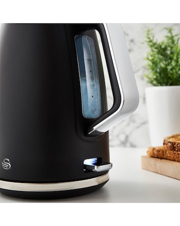 Swan Serenity Black 1.7L Kettle