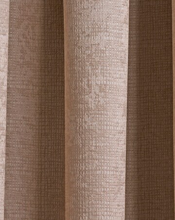 Matrix Light Filtering Textured Embossed Pencil Pleat Thermal Curtain