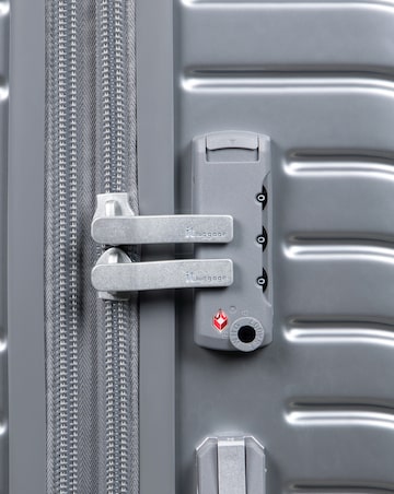 IT Luggage Slipstream 3 Piece Set - Silver