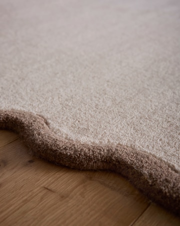 Scalloped Elsie Hand-Tufted Woollen Rug