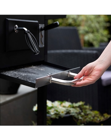 George Foreman Large Smoker Charcoal BBQ