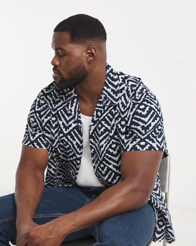 Jack & Jones Milo Textured Resort Shirt - Navy/White
