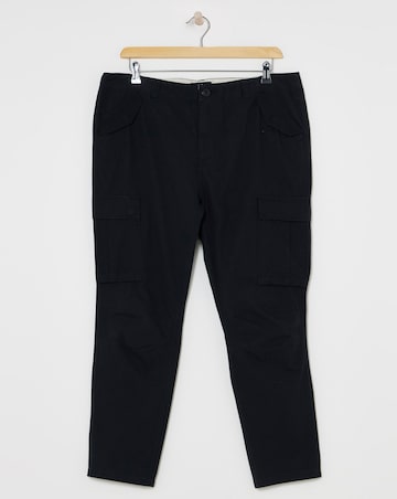 Relaxed Tapered Ripstop Cargo Trouser