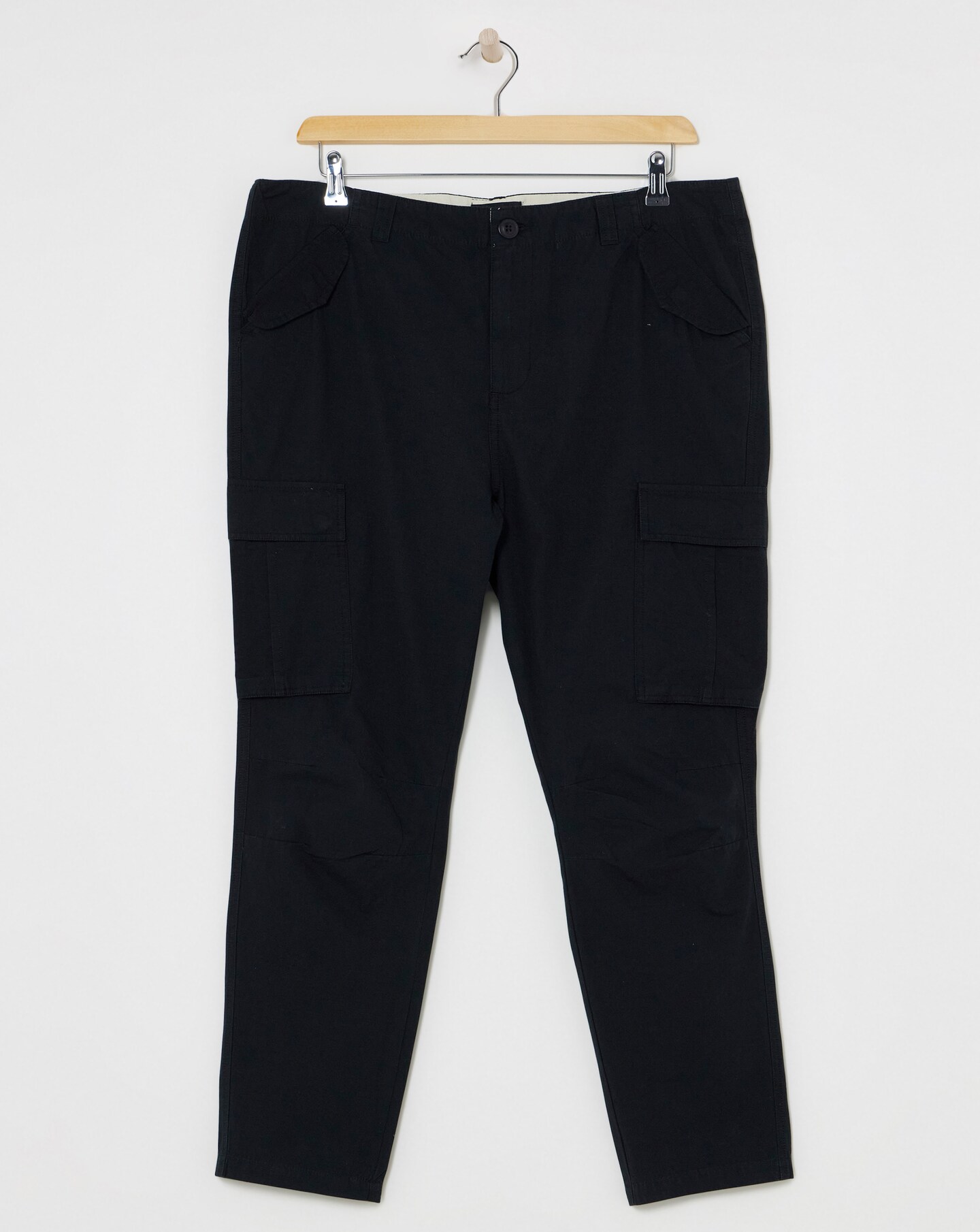 Relaxed Tapered Ripstop Cargo Trouser