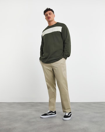 Straight Fit Chino