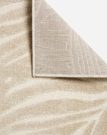 Milan Textured Leaf Rug