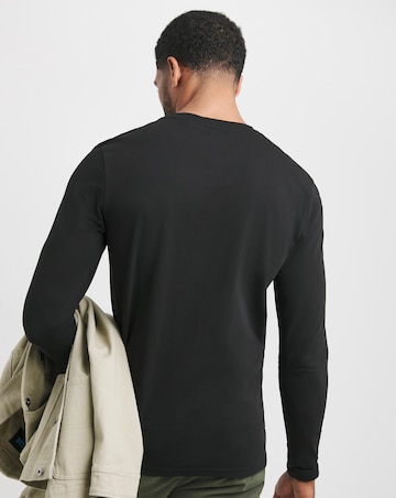 BOSS Classic Long Sleeve Small Logo T-Shirt