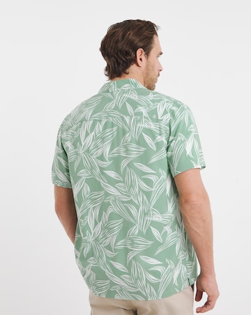 Short Sleeve Revere Collar Print Shirt