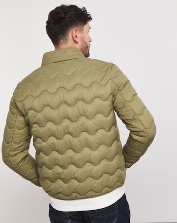 Lyle & Scott Crest Quilted Jacket