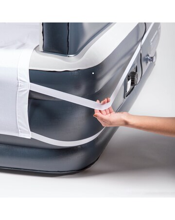 Yawn King Airbed (with custom fitted sheet)