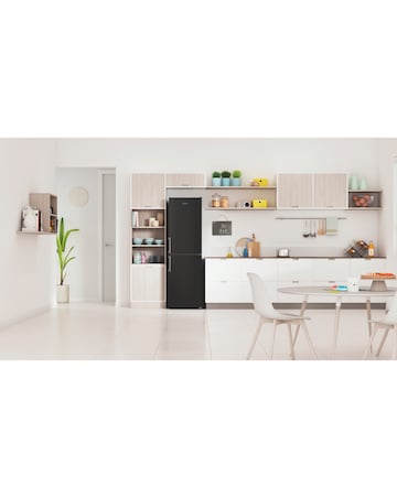 Indesit IB55732BUK 55cm Fridge Freezer - Black