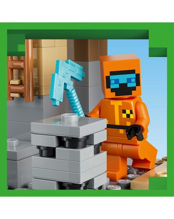 LEGO Minecraft Zombie Dungeon 21587
