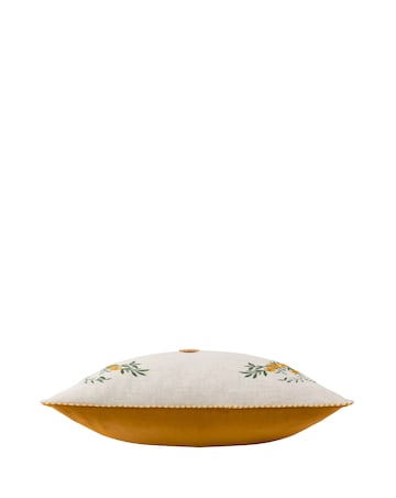 Wylder Ramble Bee Tufted Cushion Cover 45x45cm
