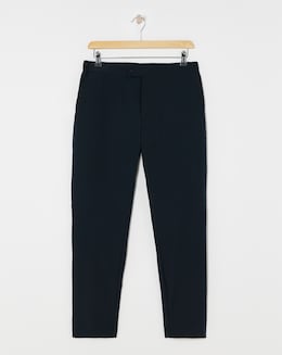 Tailored Travel Tapered Trouser