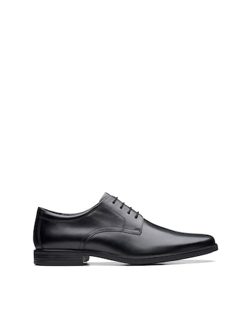 Clarks Howard Walk Shoes - Black