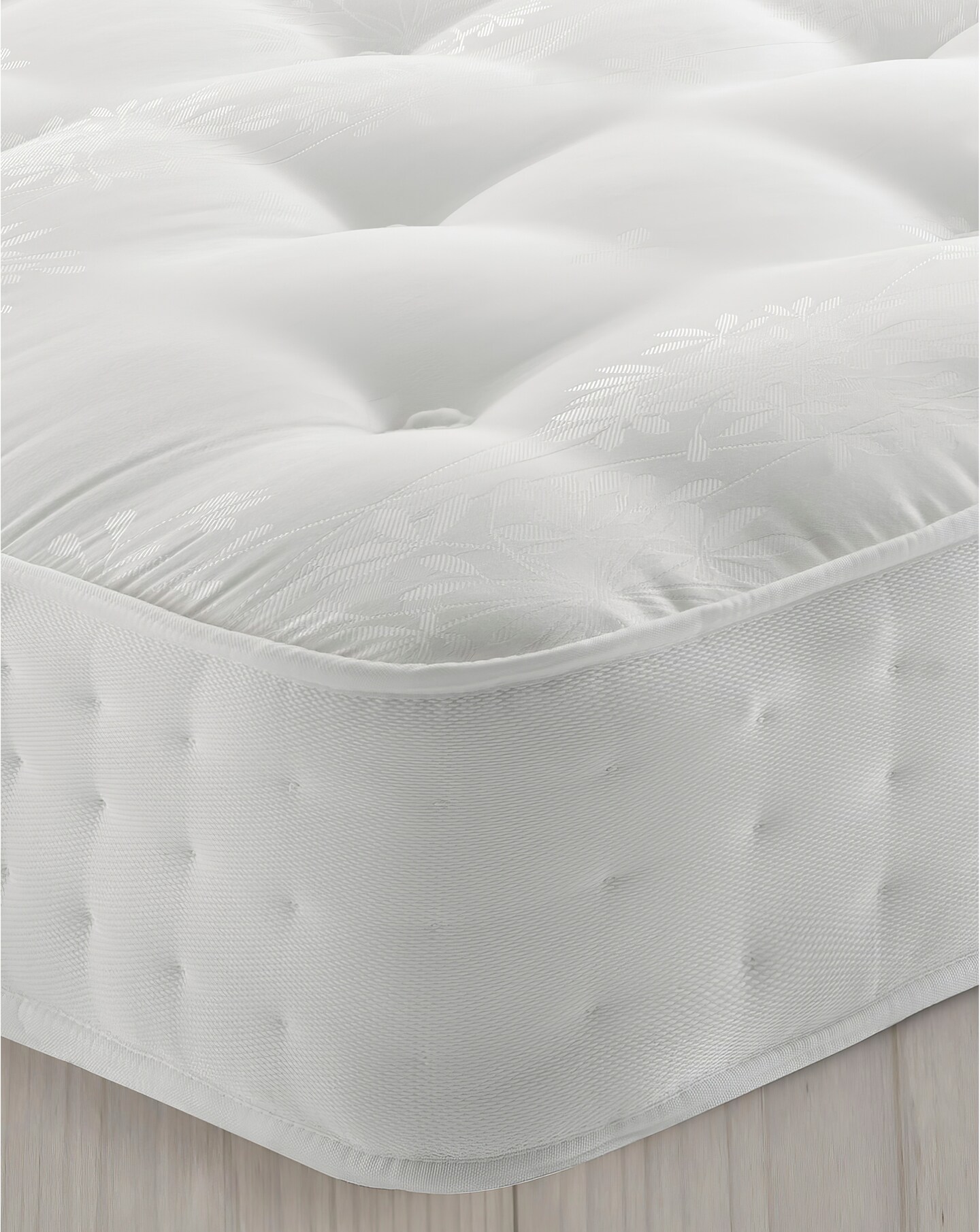 Silentnight 2000 Pocket Ortho Mattress - Medium