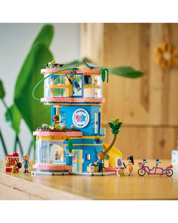 LEGO Friends Heartlake City Friends Club House 42689