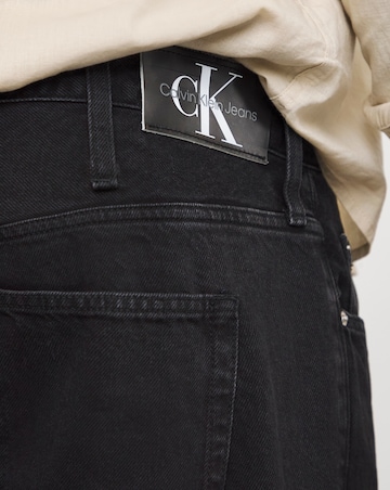 Calvin Klein Jeans 90's Straight Fit Jeans