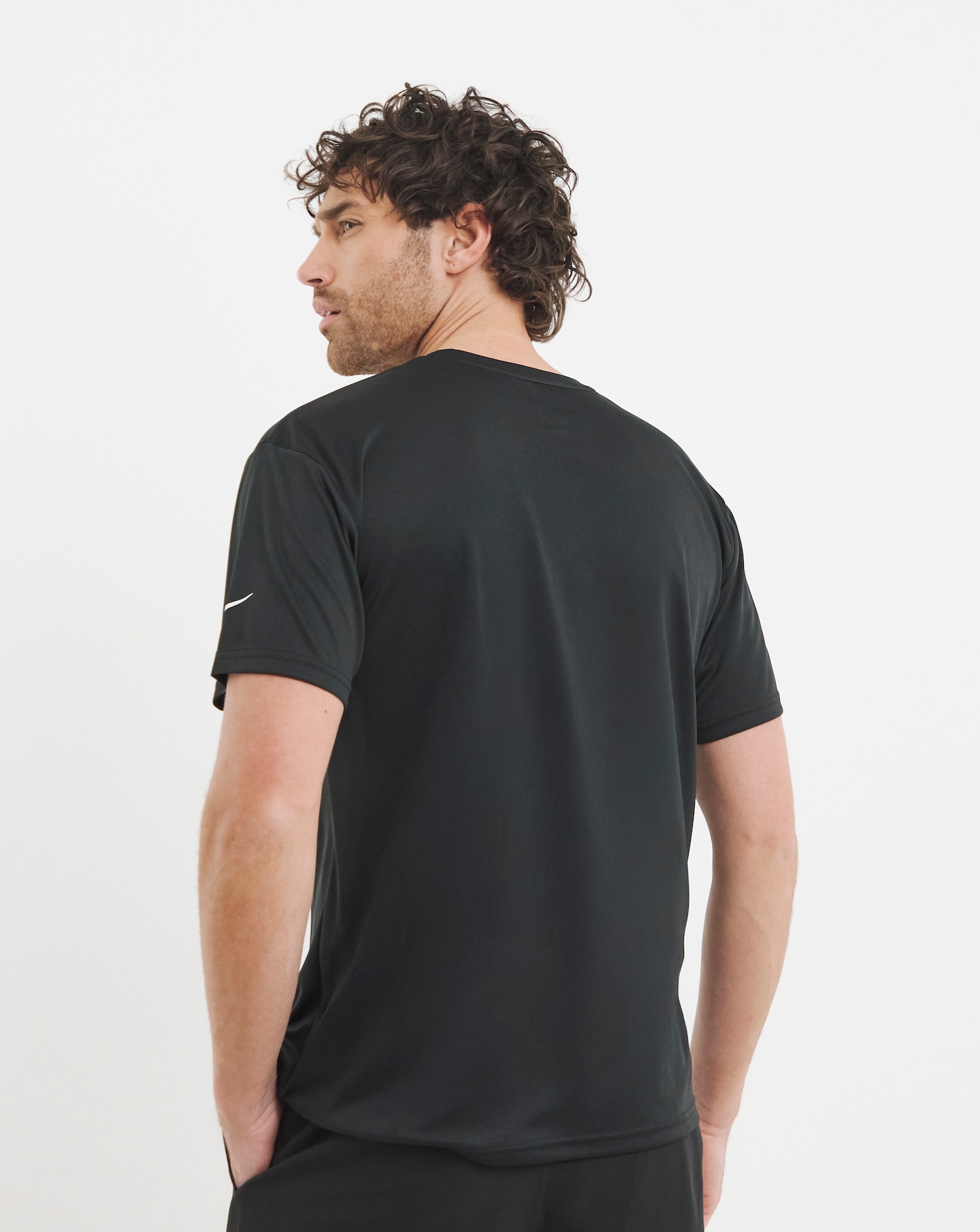 nike drop shoulder t shirt