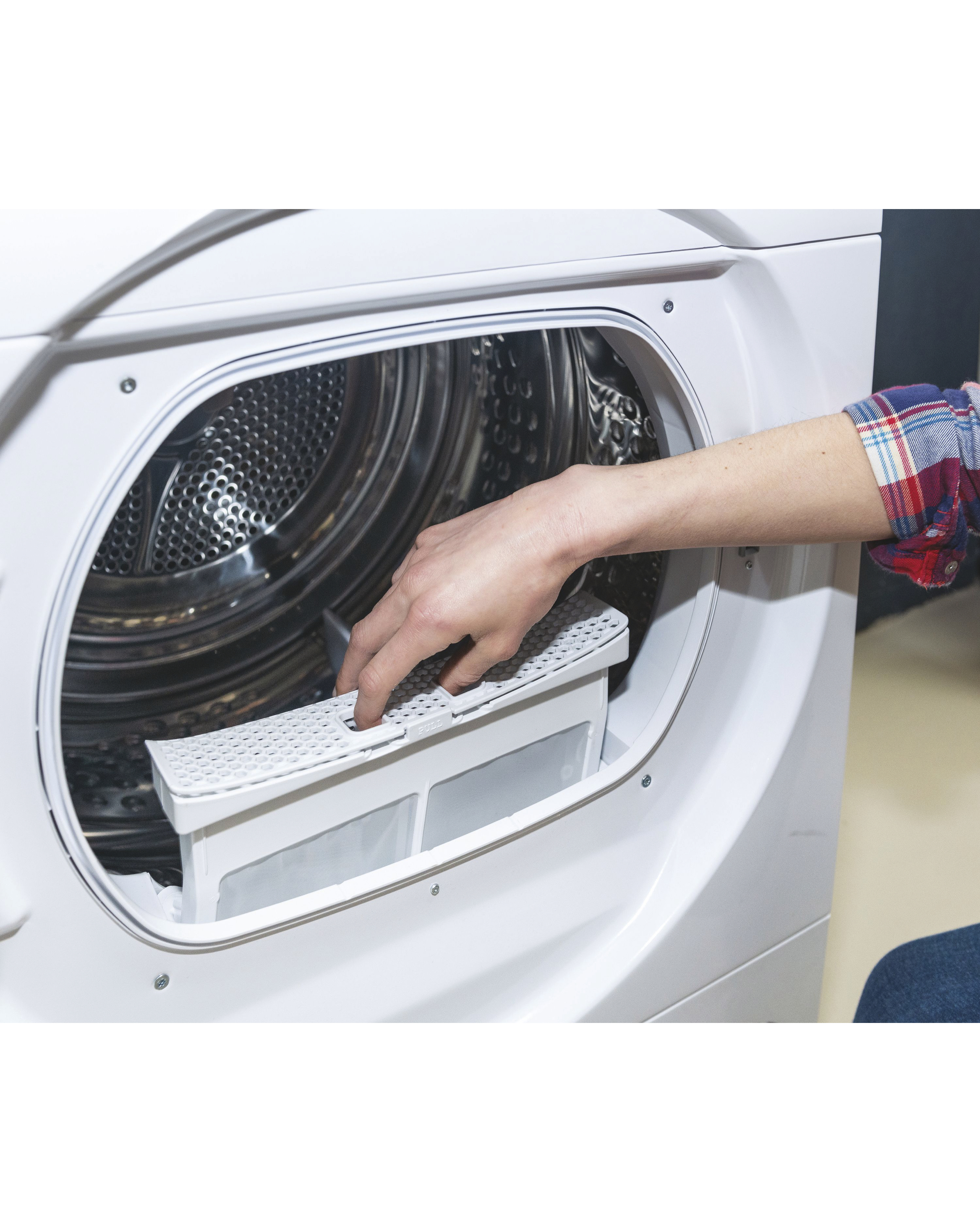 Candy Smart Pro CSOEC10DE WiFi 10kg Condenser Tumble Dryer White + Install