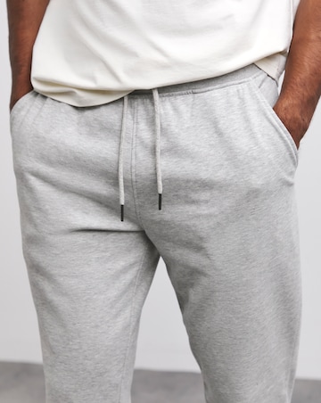 Open Hem Jogger