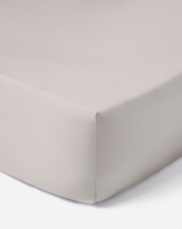 Hotel 300TC 30cm Fitted Sheet