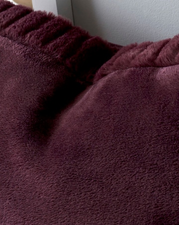 Catherine Lansfield Velvet Faux Fur Cosy Cushion