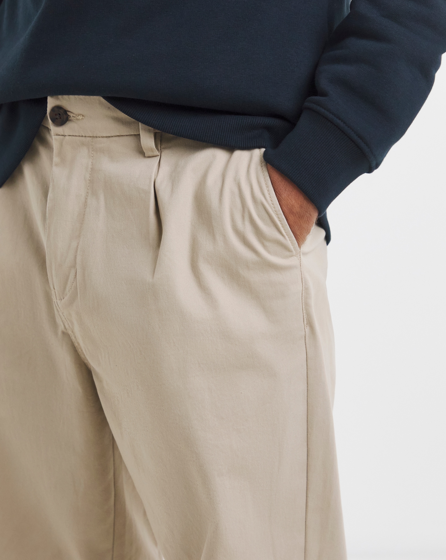 Pleat Front Loose Tapered Fit Chino | Jacamo