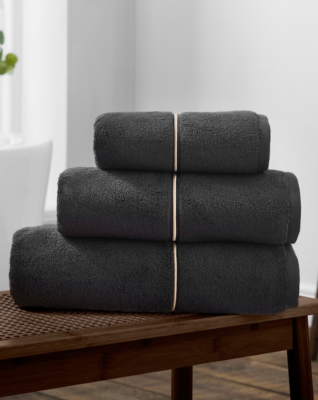Bianca Zero Twist Satin Stitch Towel