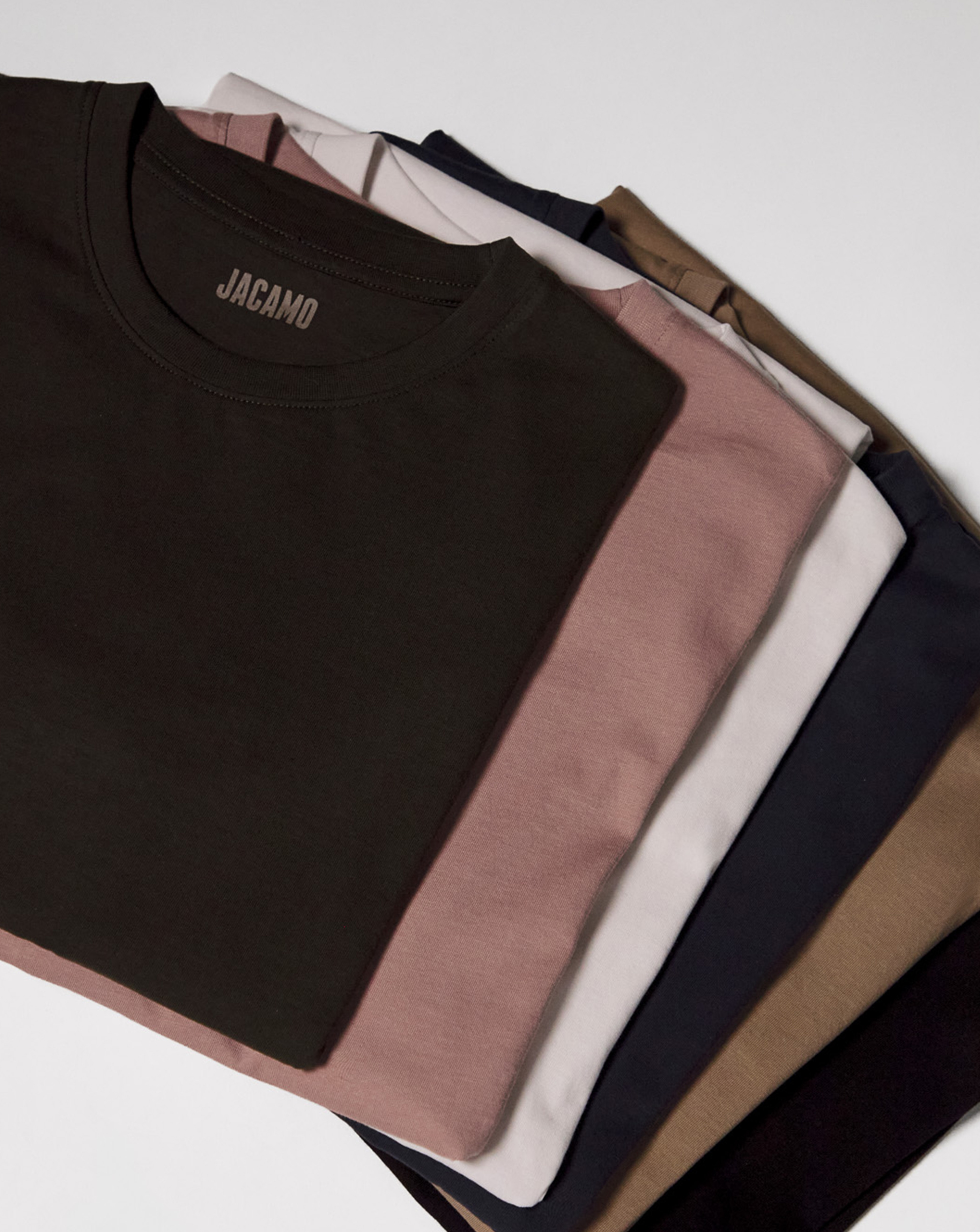 Relaxed Fit T-Shirt Long in various colours are pictured.