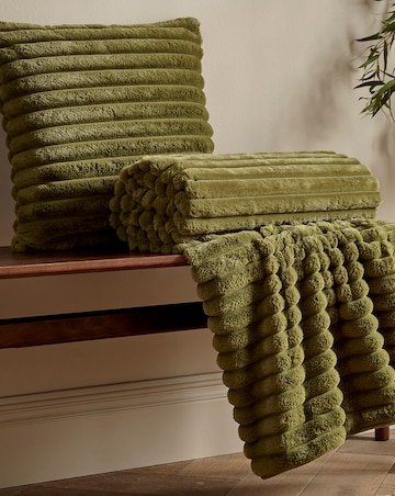 Catherine Lansfield Cosy Ribbed Cushion