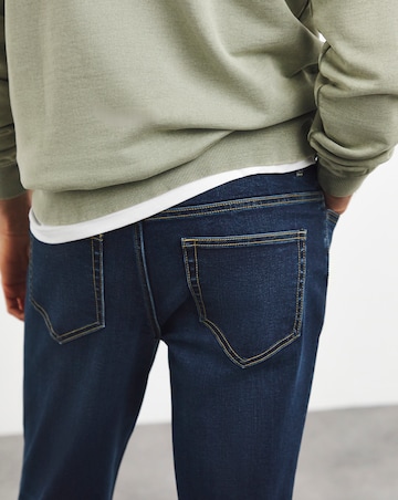 Bootcut Fit Stretch Jeans Lgt Stonewash