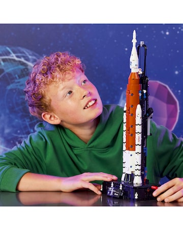 LEGO Technic NASA Artemis Space Launch System Rocket
